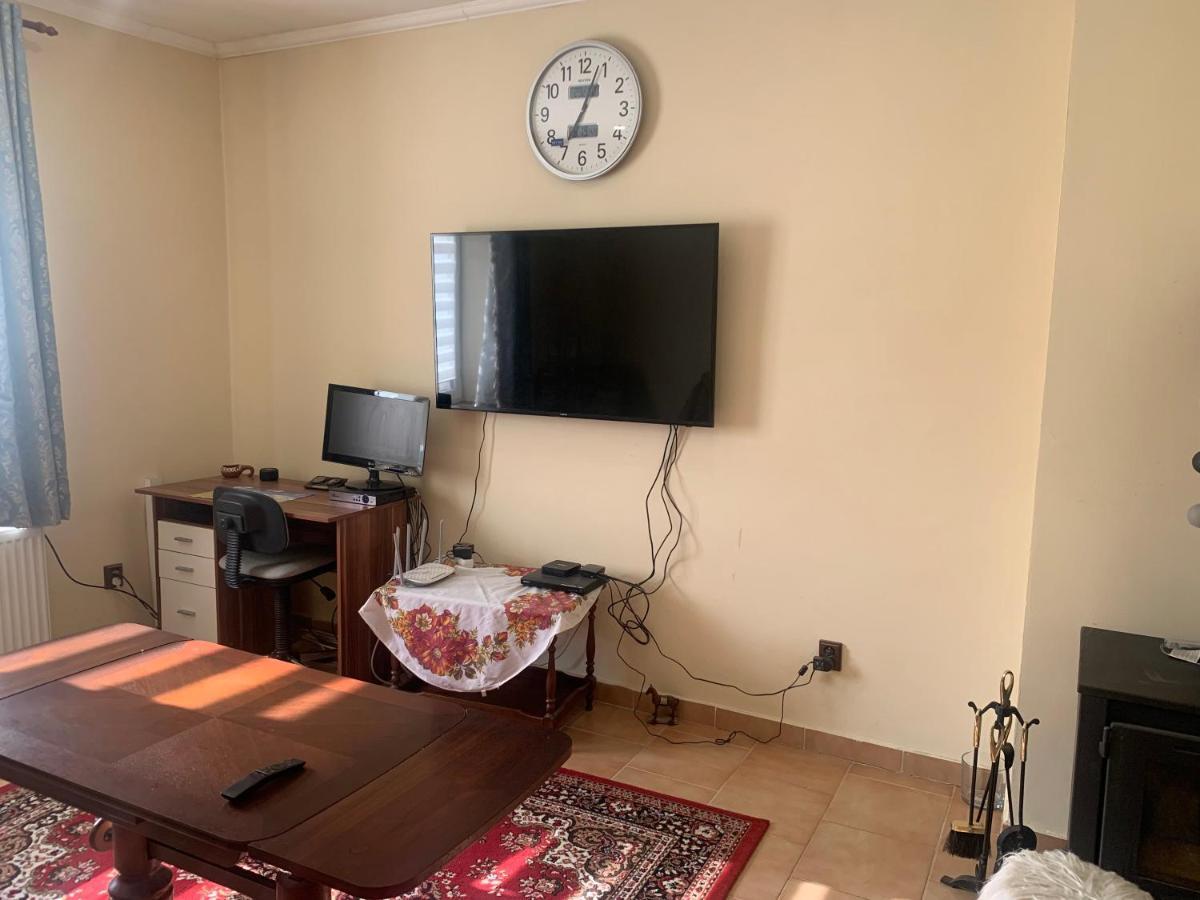 Ubytování v apartmánu, 2 ložnice, na farmě Bzany Exterior foto